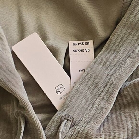 NWT Victoria's Secret L Tan Velvet Lounge hoodie - Picture 4 of 4